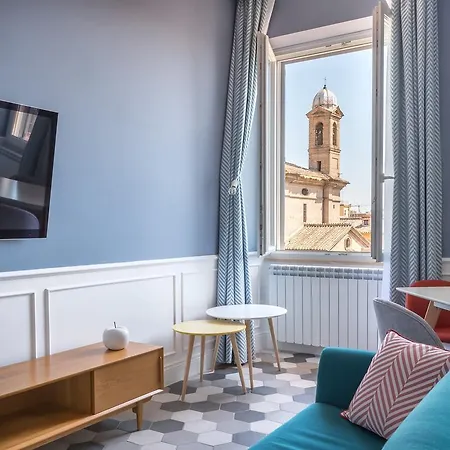 Lata Luxury Penthouse דירה