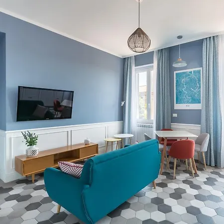 Lata Luxury Penthouse Apartment